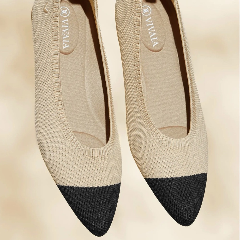 Vivaia Aria 5 Womens Size 9.5 Beige Black Classic Pointed-Toe Ballet Flats
